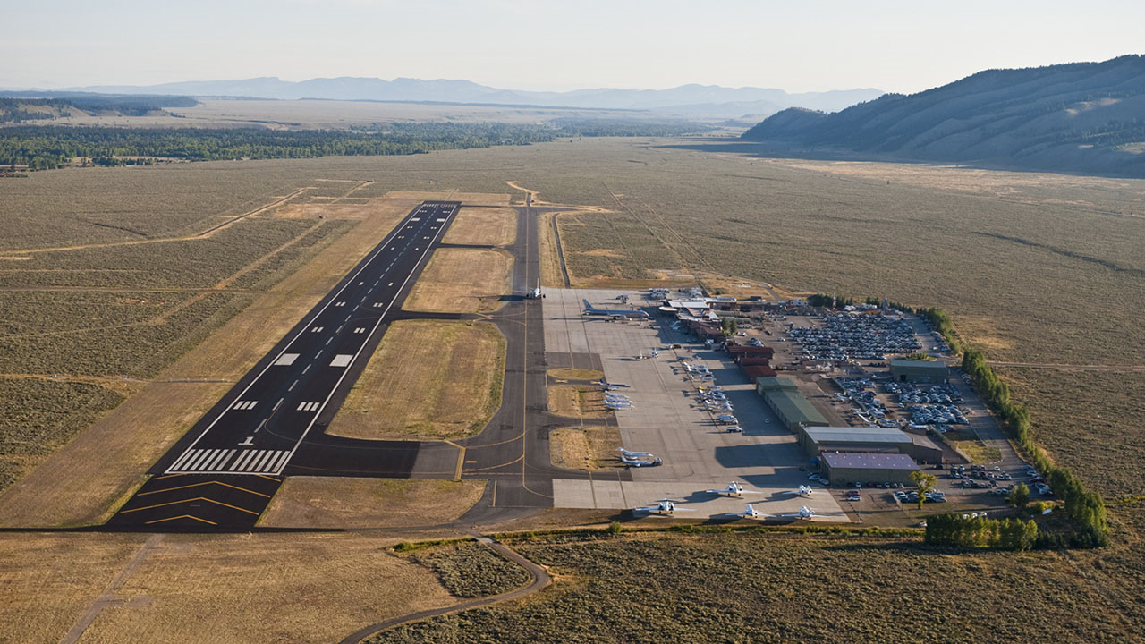 Jackson Hole Runway 1 SkyVector